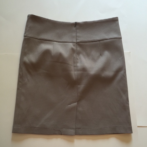 OAMC Women's Skirt Beige pencil midi Sz L - Picture 4 of 8